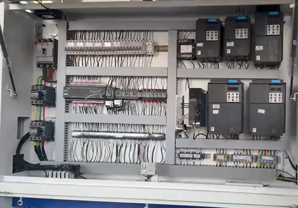 Totalmente electrónica y programable │ Versatilidad | FlexMax México
